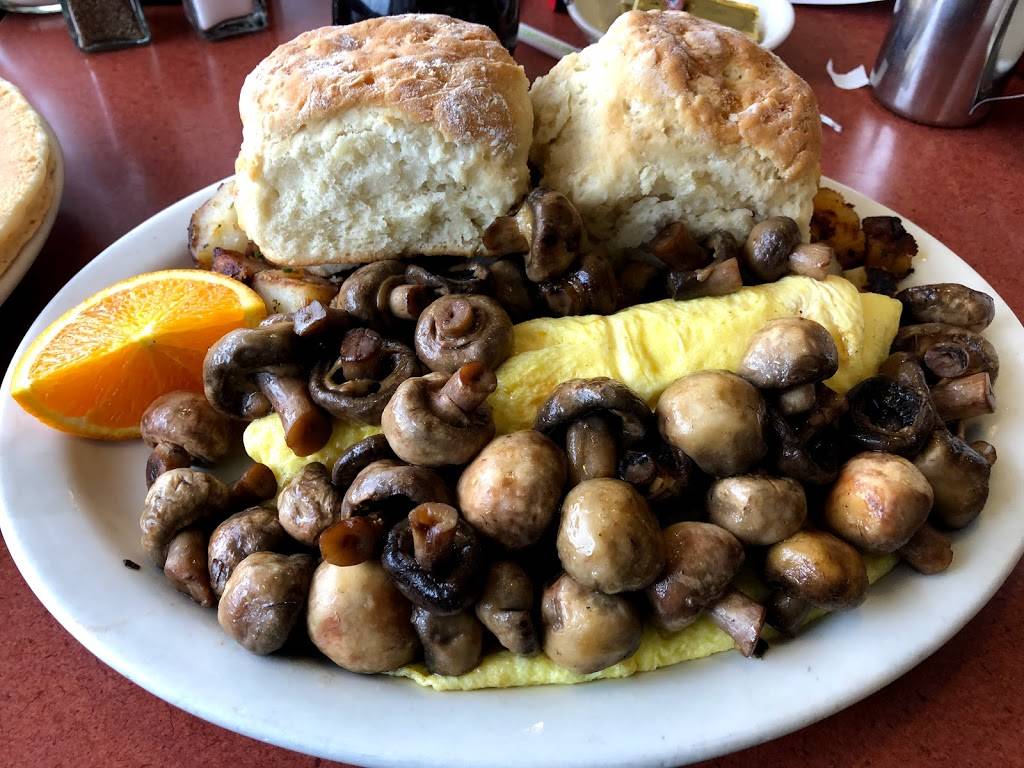 Margies Diner | restaurant | 1135 24th St, Paso Robles, CA 93446, USA | 8055917107 OR +1 805-591-7107