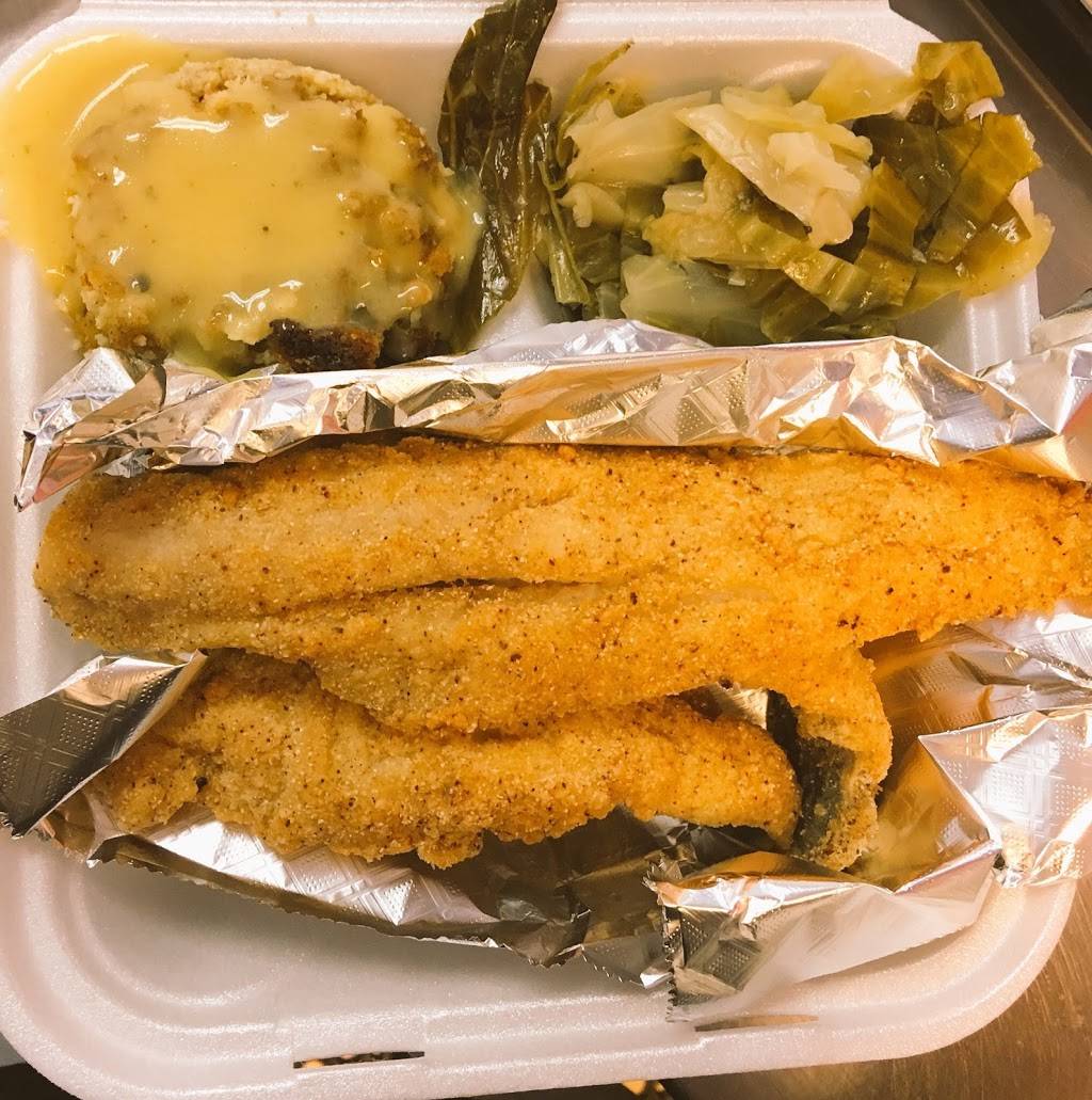 Forever Family Soul Food Restaurant | restaurant | 1820 N Brown Rd #60, Lawrenceville, GA 30043, USA | 6788470200 OR +1 678-847-0200