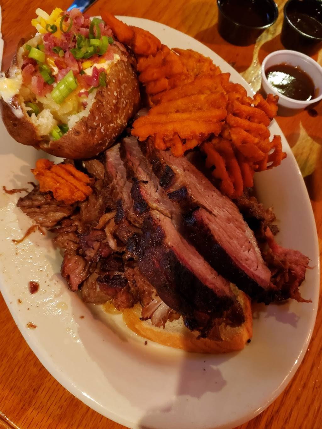 Golden Corral Buffet & Grill | restaurant | 1601 SW Wanamaker Rd, Topeka, KS 66604, USA | 7852735354 OR +1 785-273-5354