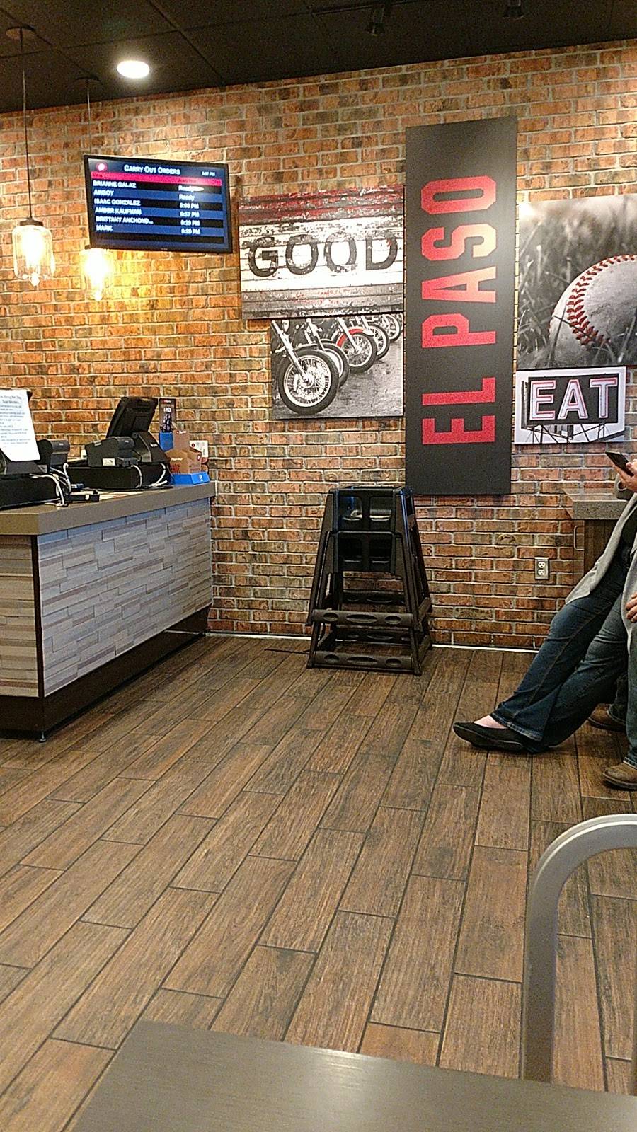 Pizza Hut | meal delivery | 6110 Dyer St, El Paso, TX 79904, USA | 9157570323 OR +1 915-757-0323