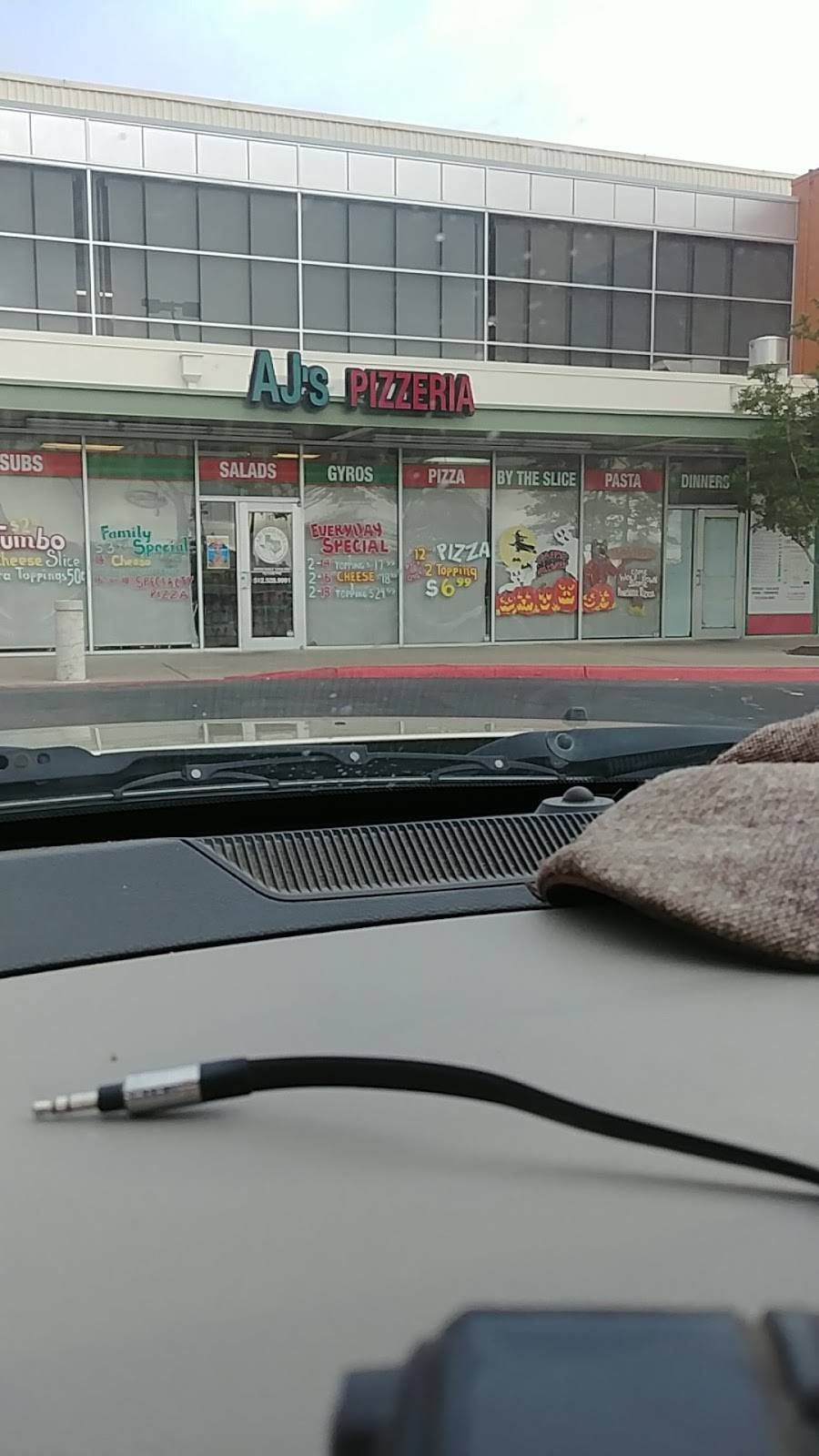 AJs Pizzeria | restaurant | 651 N Highway #107, Leander, TX 78641, USA | 5122601004 OR +1 512-260-1004