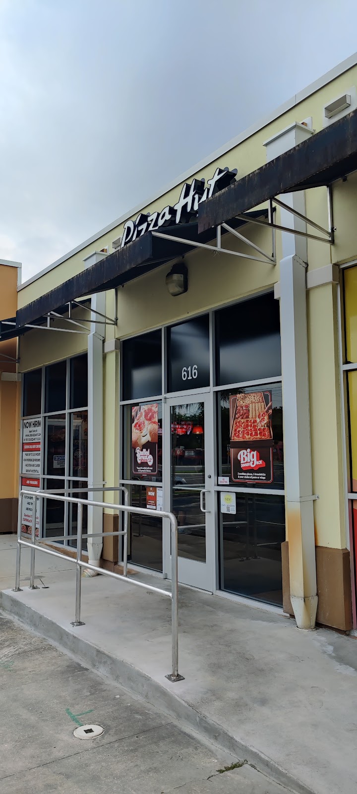 Pizza Hut | meal delivery | 616 Lake Minnie Dr, Sanford, FL 32773, USA | 4073213840 OR +1 407-321-3840