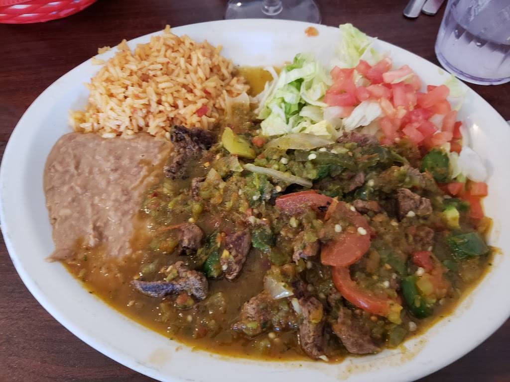 Julios Mexican Restaurant | restaurant | 115 S Weatherford St, Chico, TX 76431, USA | 9406442165 OR +1 940-644-2165