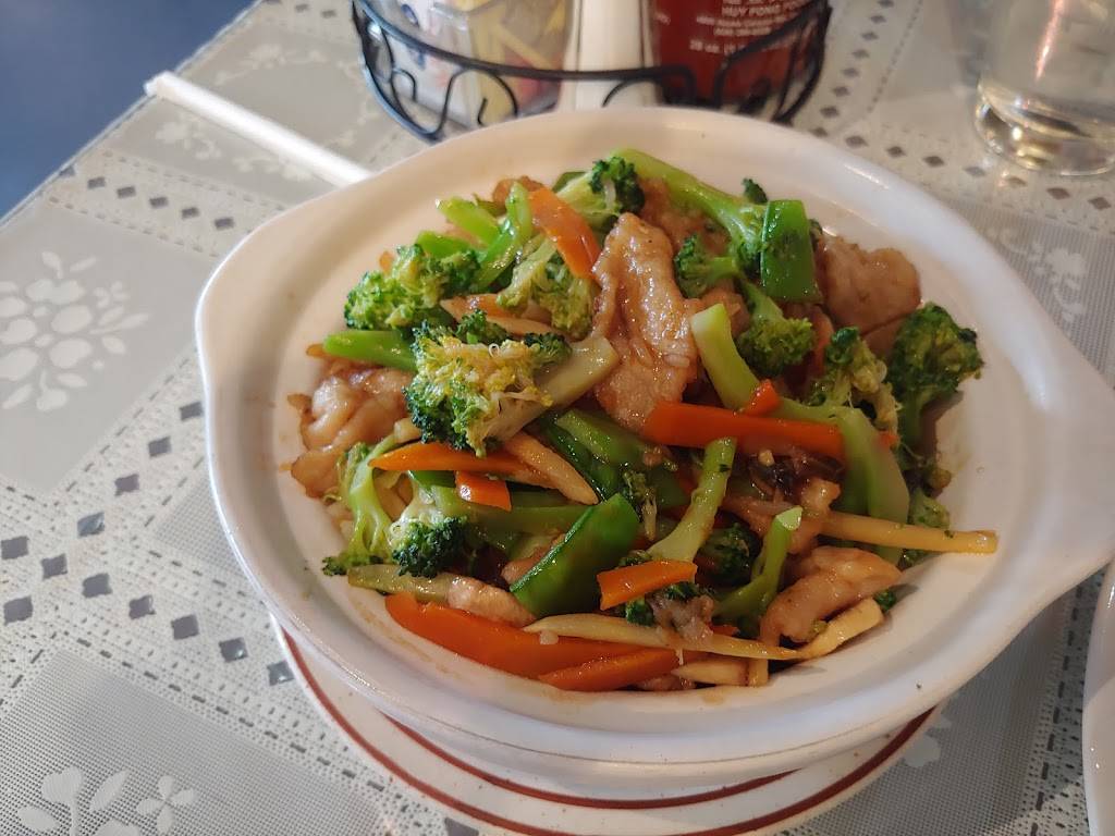 Viet Rice | restaurant | 1340 Rio Rancho Blvd SE, Rio Rancho, NM 87124, USA | 5058927423 OR +1 505-892-7423