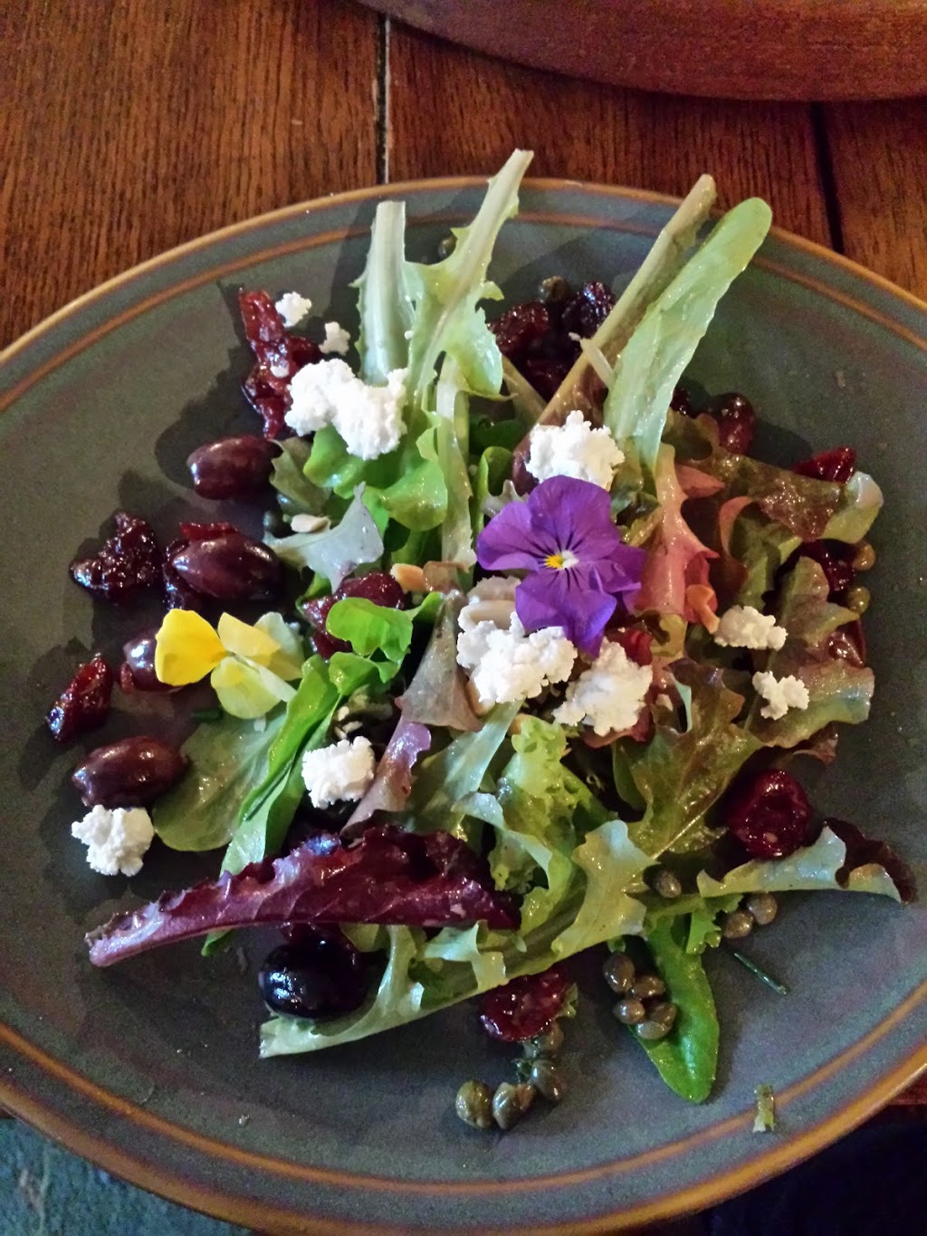 The Whales Rib Tavern | restaurant | 20 Main St, Deer Isle, ME 04627, USA | 2073485222 OR +1 207-348-5222