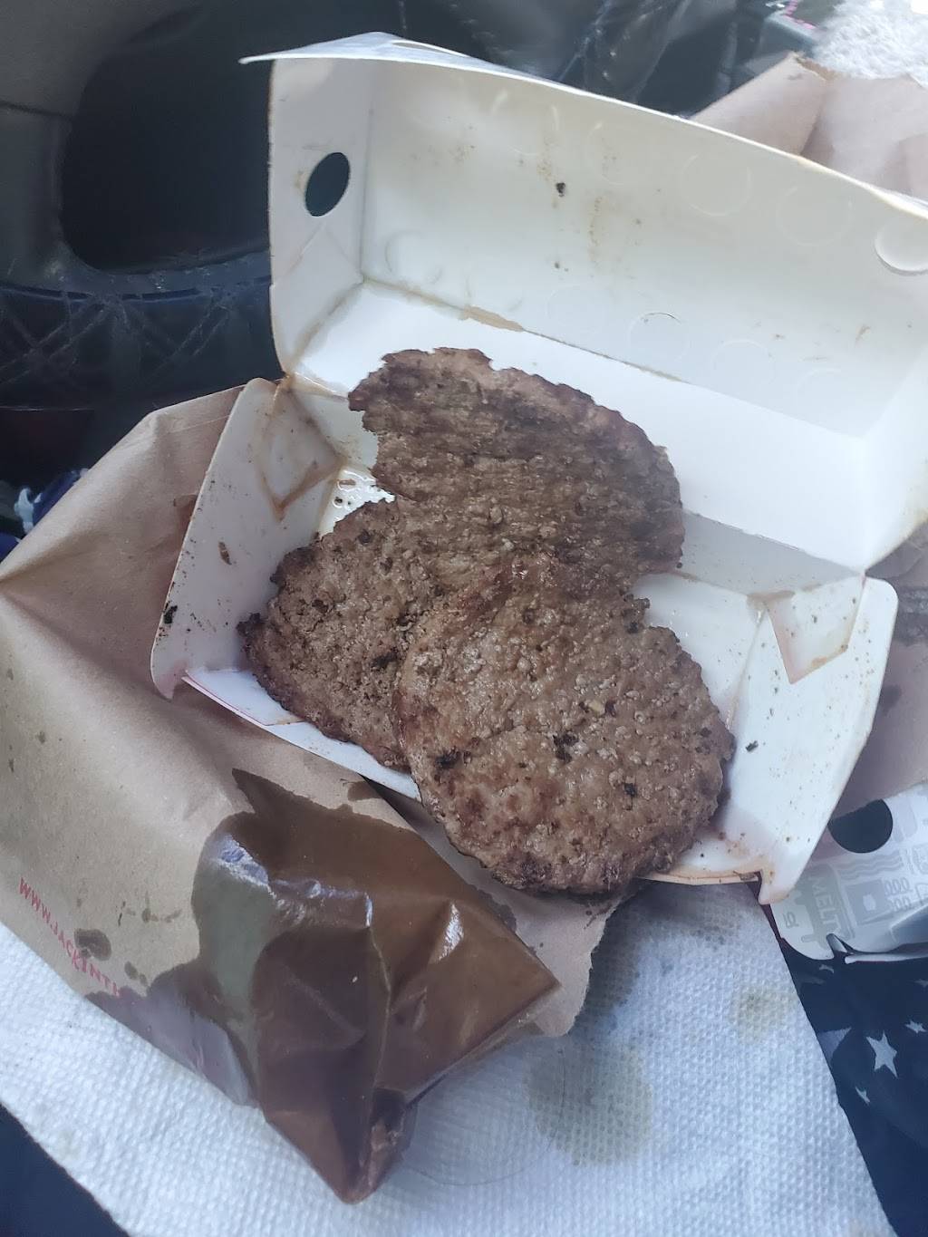 Jack in the Box | restaurant | 16022 Meridian E, Puyallup, WA 98375, USA | 2534350648 OR +1 253-435-0648