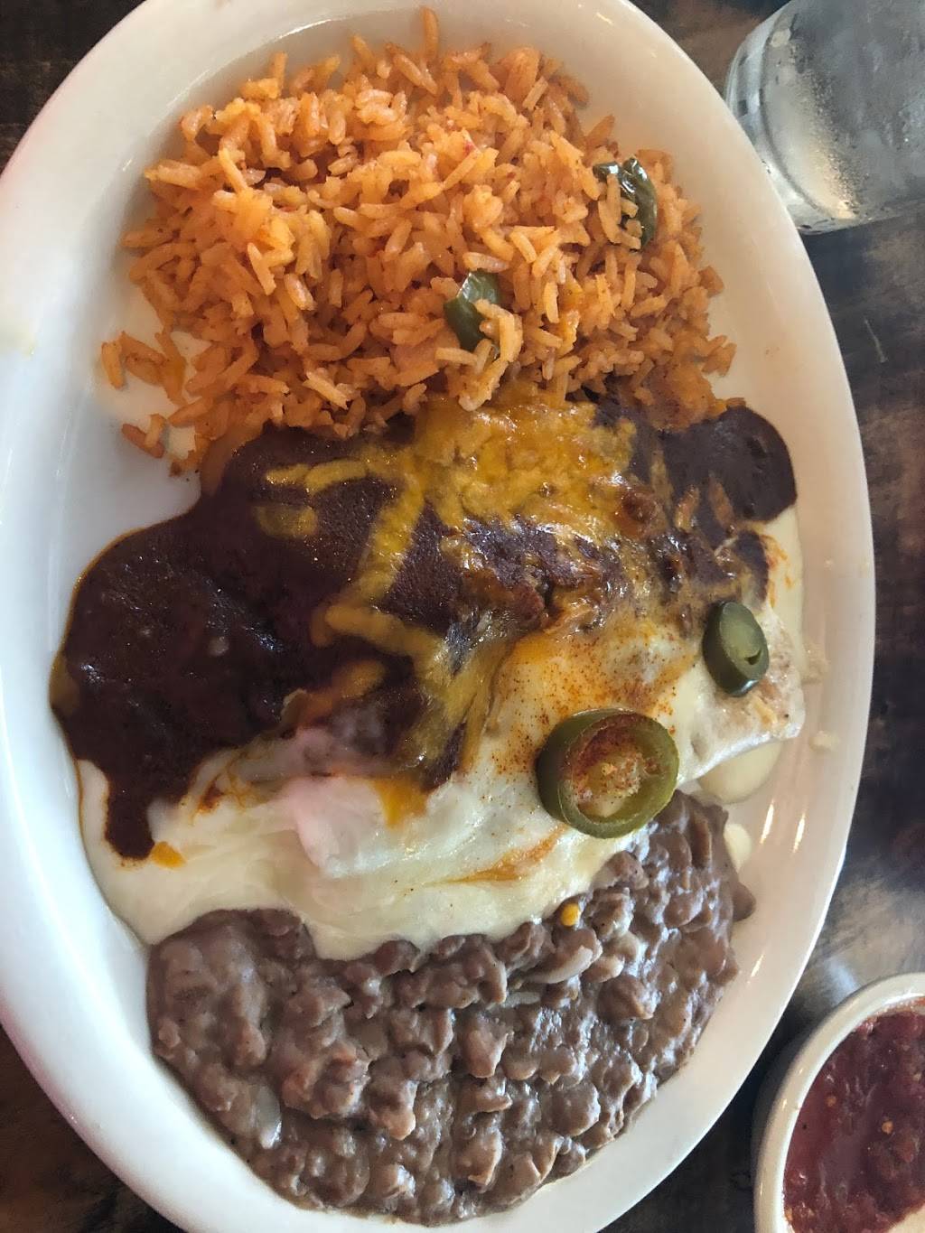 Chips & salsa Tex-Mex & cantina | restaurant | 5125 N President George Bush Hwy, Garland, TX 75040, USA | 9724950040 OR +1 972-495-0040