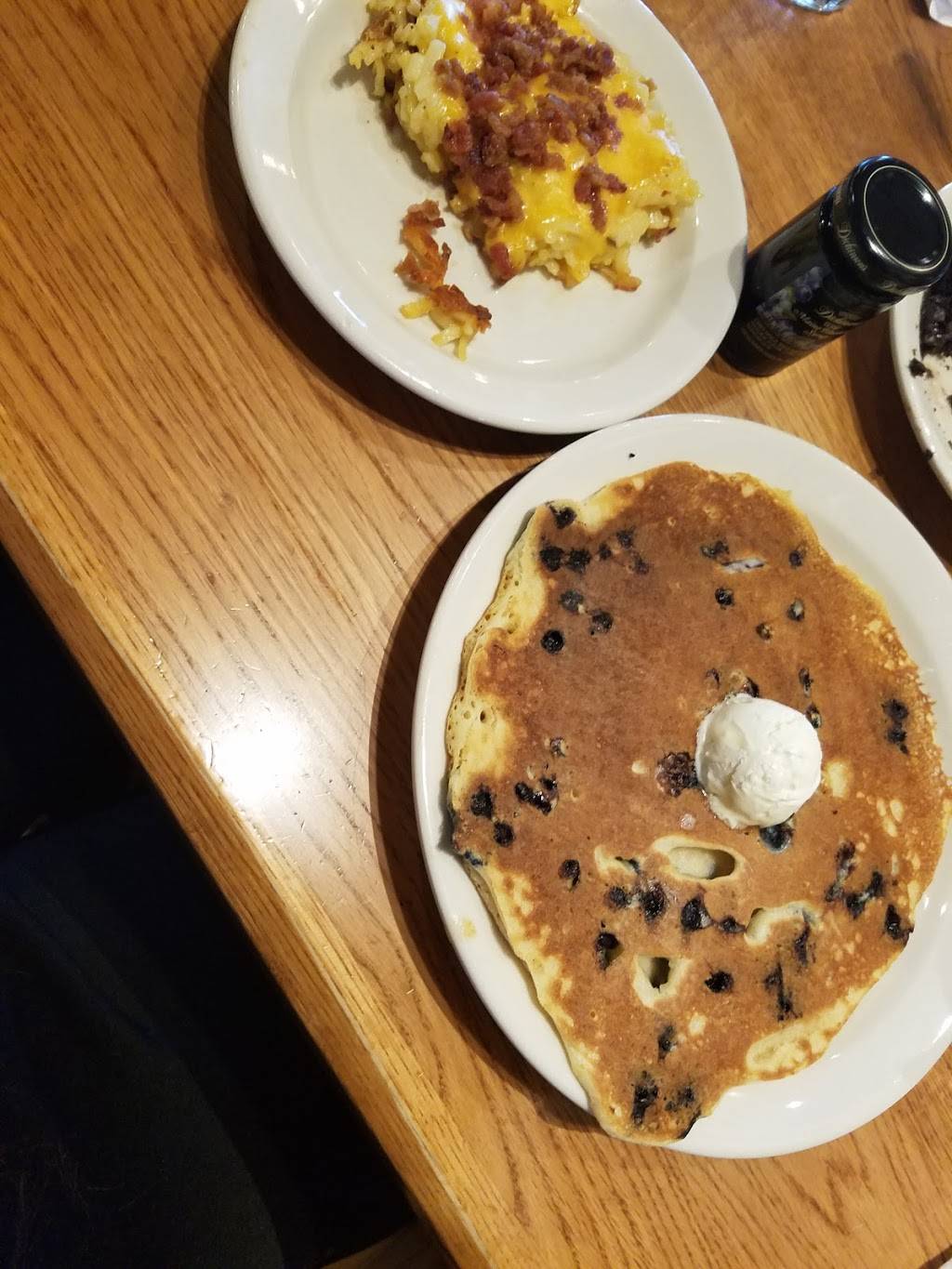 Cracker Barrel Old Country Store | restaurant | 345 Lewis Dr, Morgantown, WV 26501, USA | 3045985651 OR +1 304-598-5651