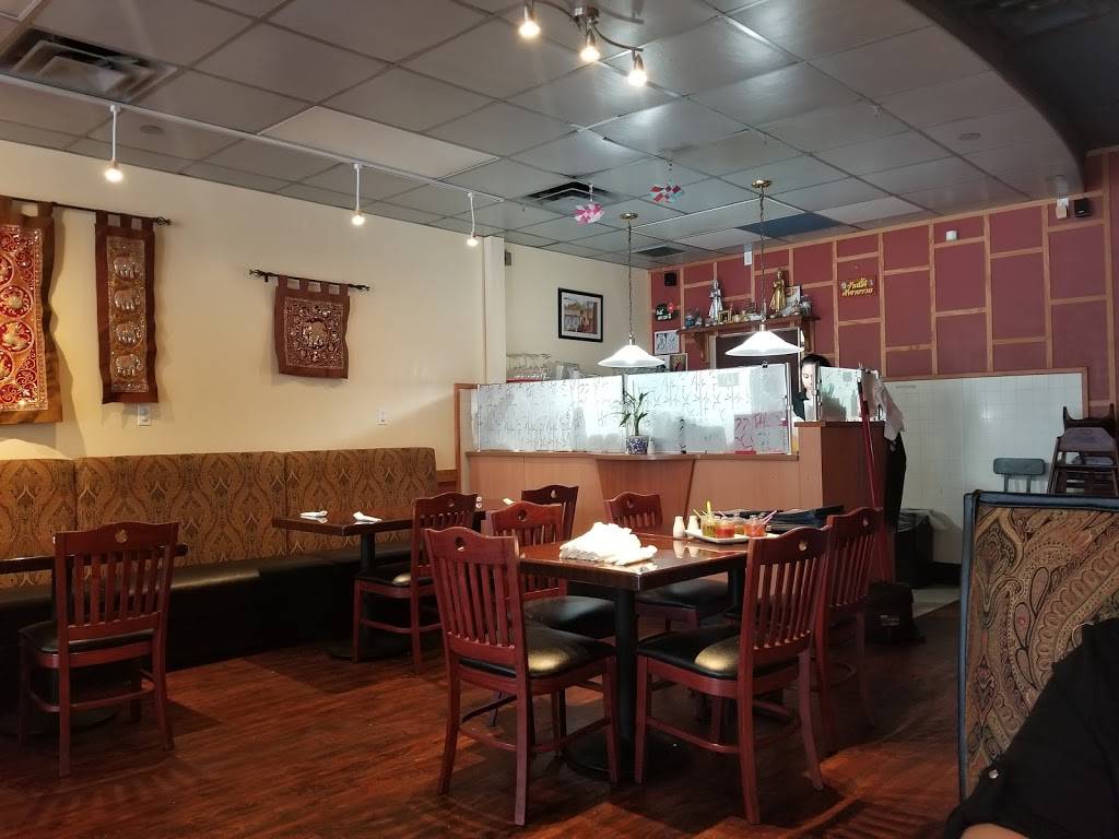 Chai Thai Cuisine | meal takeaway | 13747 S John Young Pkwy, Orlando, FL 32837, USA | 4078882662 OR +1 407-888-2662