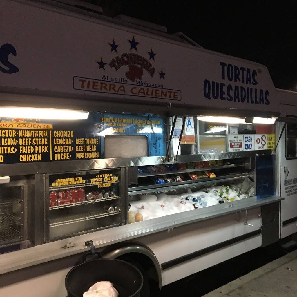 Alexander Taco Truck | restaurant | Sherman Way & Corbin Ave, Los Angeles, CA 91306, Sherman Way, Winnetka, CA 91306, USA | 8189383973 OR +1 818-938-3973