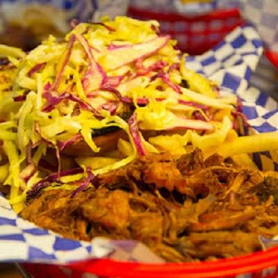 Famous Freddies Roadhouse | restaurant | 510 S, Park Ave, Fox Lake, IL 60020, USA | 8475879677 OR +1 847-587-9677