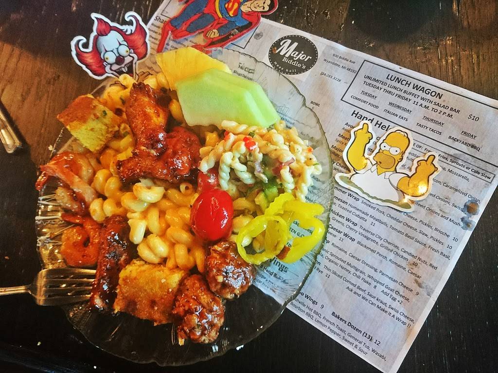 Major Biddles | restaurant | 930 Biddle Ave, Wyandotte, MI 48192, USA | 7342833228 OR +1 734-283-3228