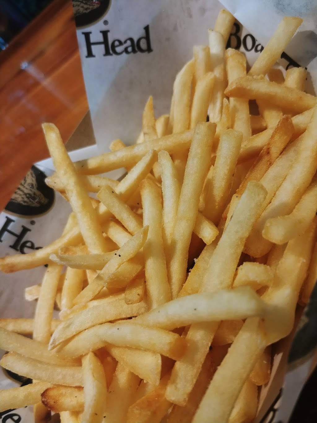 City Limits Taproom | restaurant | 2620 N Woodland Blvd, DeLand, FL 32720, USA | 3869566825 OR +1 386-956-6825