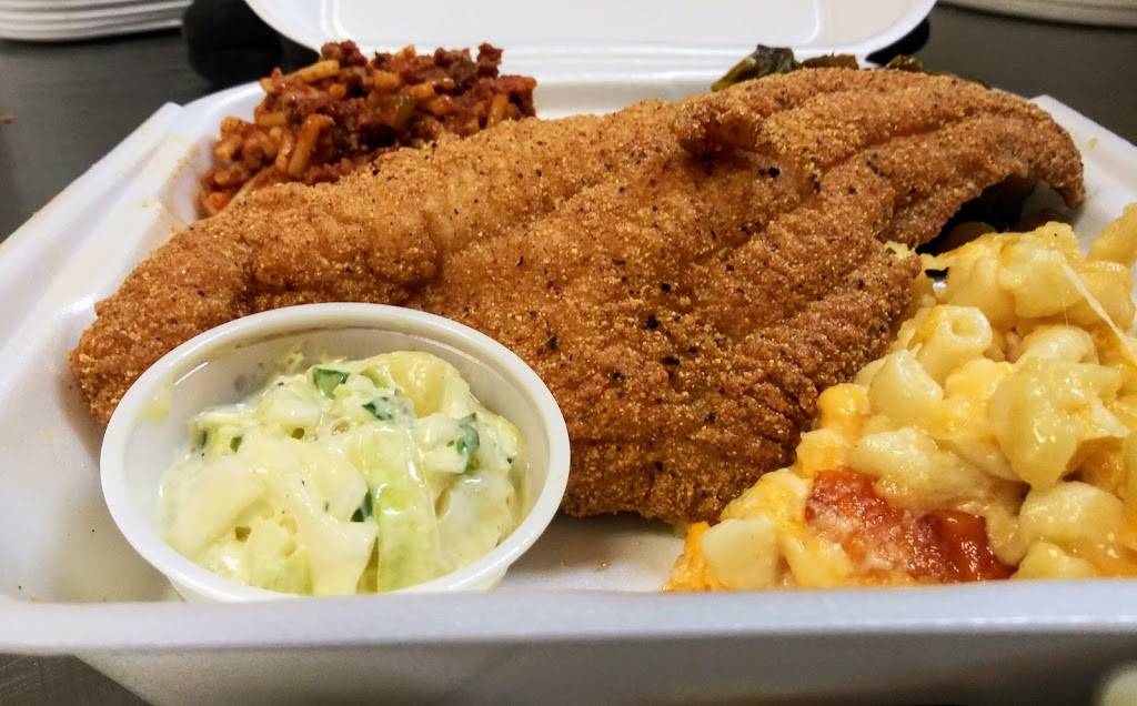 The Good Life Cafe | restaurant | 11142 S Halsted St, Chicago, IL 60628, USA | 7732645433 OR +1 773-264-5433