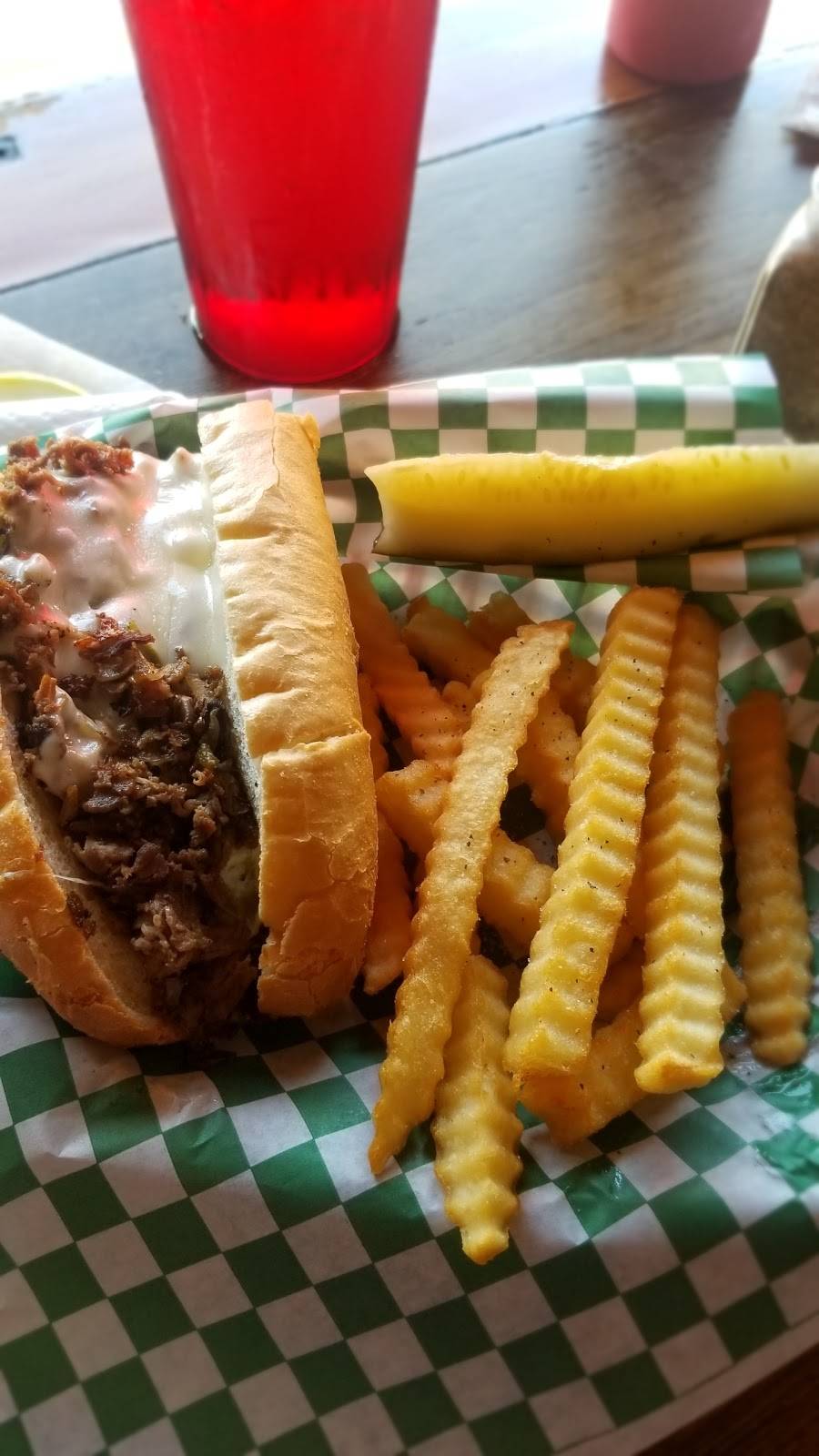 Alexs Brown Bag | restaurant | 5019 Cass St, San Diego, CA 92109, USA | 8582730502 OR +1 858-273-0502