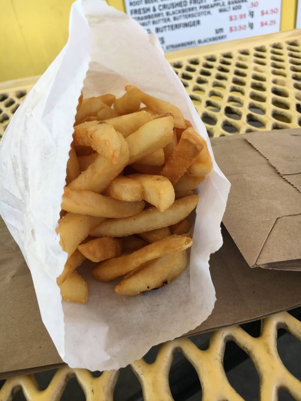 Whiteys Jolly Kone | restaurant | 1300 Jefferson Blvd, West Sacramento, CA 95691, USA | 9163713605 OR +1 916-371-3605