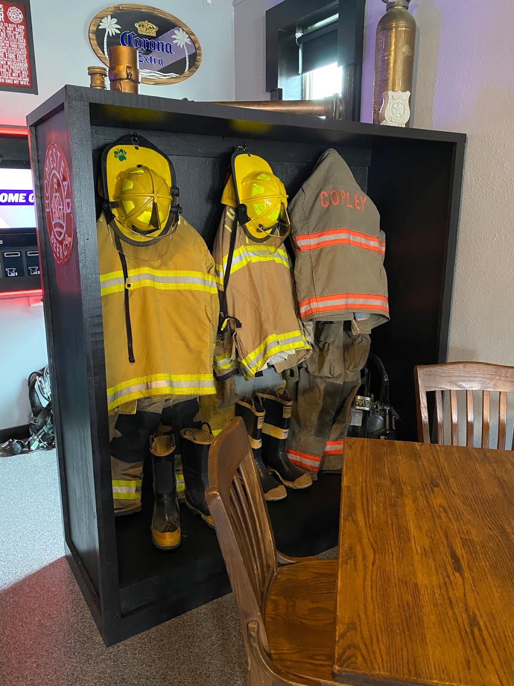 Firehouse Tavern | restaurant | 1442 S Cleveland Massillon Rd, Copley, OH 44321, USA | 3303338857 OR +1 330-333-8857