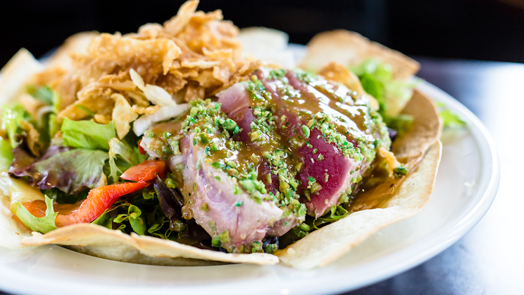 Black Rock Bar & Grill - Tampa | restaurant | 11702 N Dale Mabry Hwy, Tampa, FL 33618, USA | 8133213577 OR +1 813-321-3577