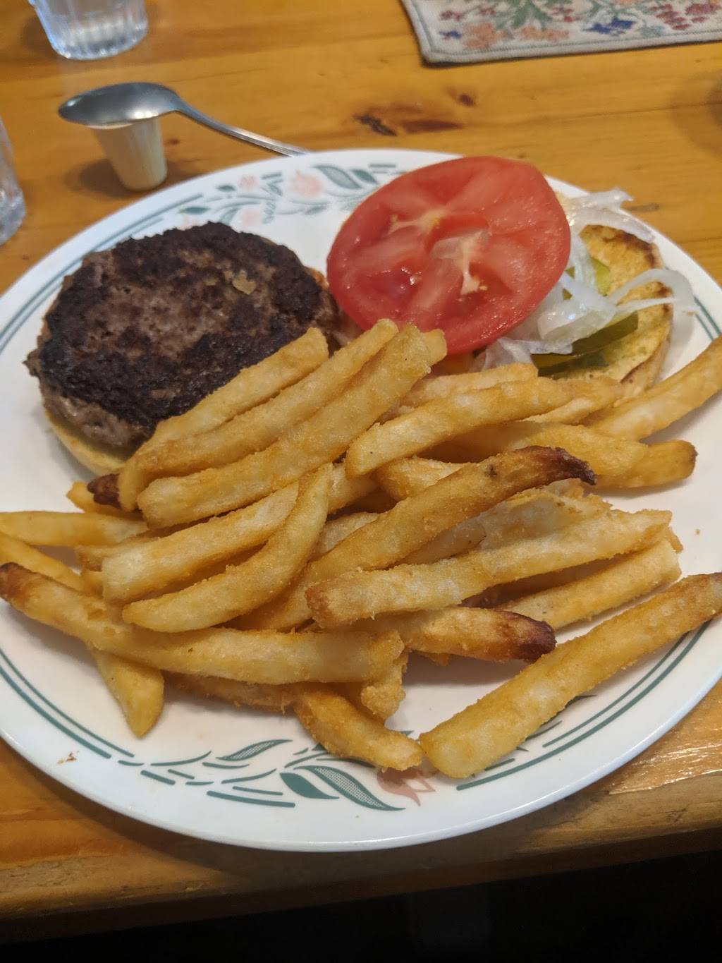 Jeannines Backtalk Cafe | restaurant | 9 Main St, Warkworth, ON K0K 3K0, Canada | 7059242166 OR +1 705-924-2166