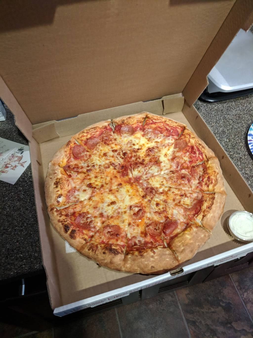 Pizza DeCasa | restaurant | 101 Fern Hollow Rd, Coraopolis, PA 15108, USA | 4122622272 OR +1 412-262-2272