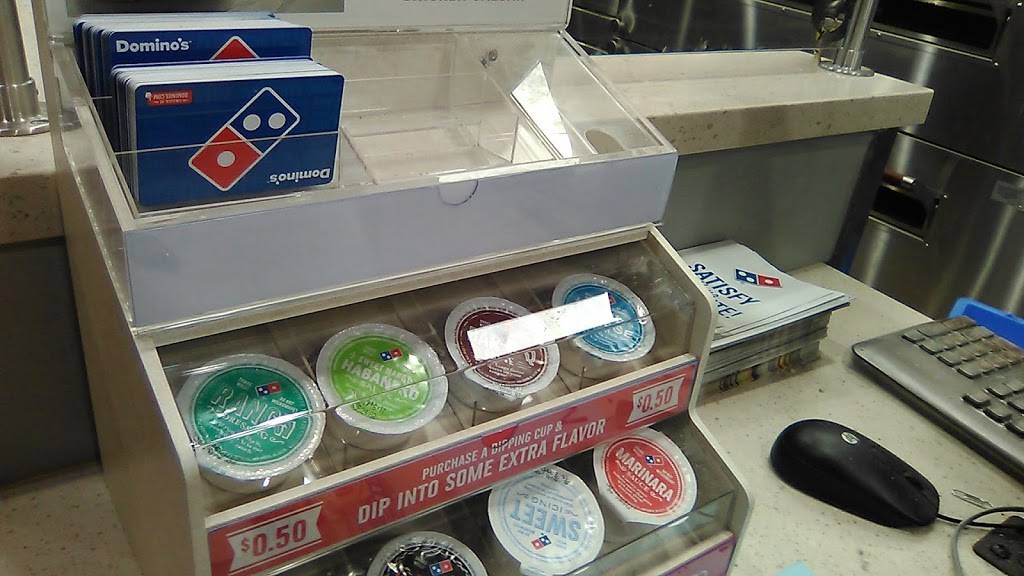 Dominos Pizza | meal delivery | 135 E Davie St, Raleigh, NC 27601, USA | 9192394219 OR +1 919-239-4219