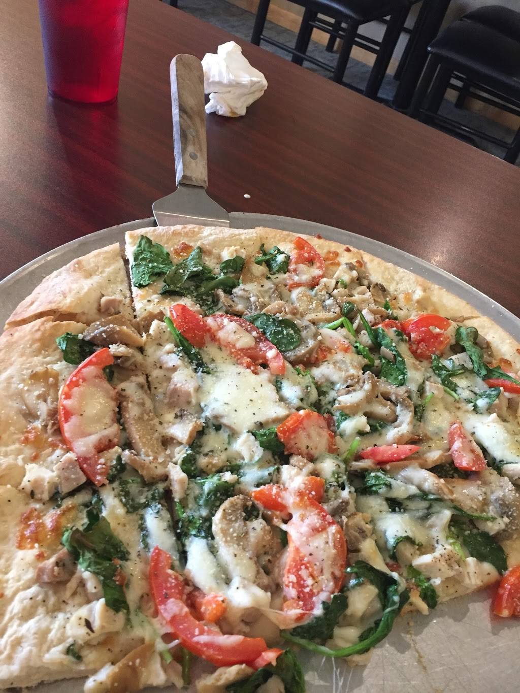 Marias Pizza In Amboy | restaurant | 110 E Main St, Amboy, IL 61310, USA | 8158572200 OR +1 815-857-2200