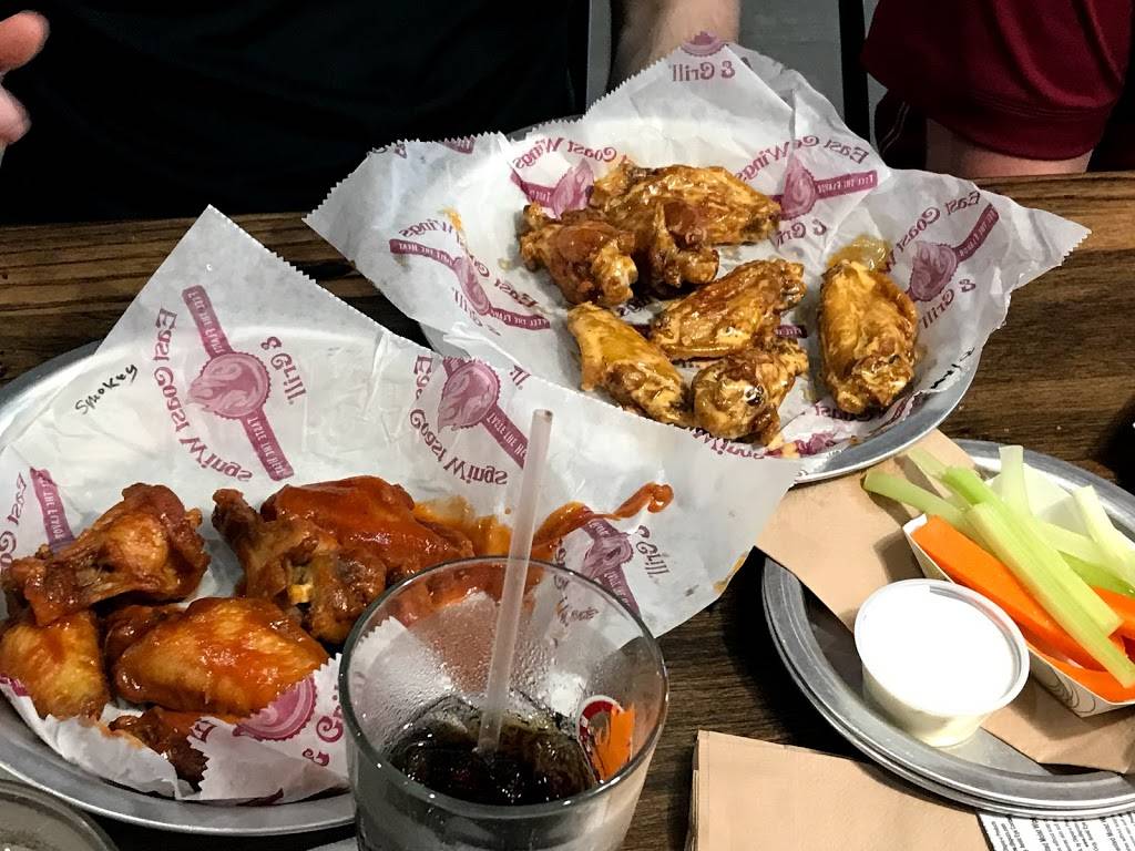 East Coast Wings + Grill | restaurant | 19399 Forest Rd Suite 5 Suite 5, Lynchburg, VA 24502, USA | 4346166297 OR +1 434-616-6297