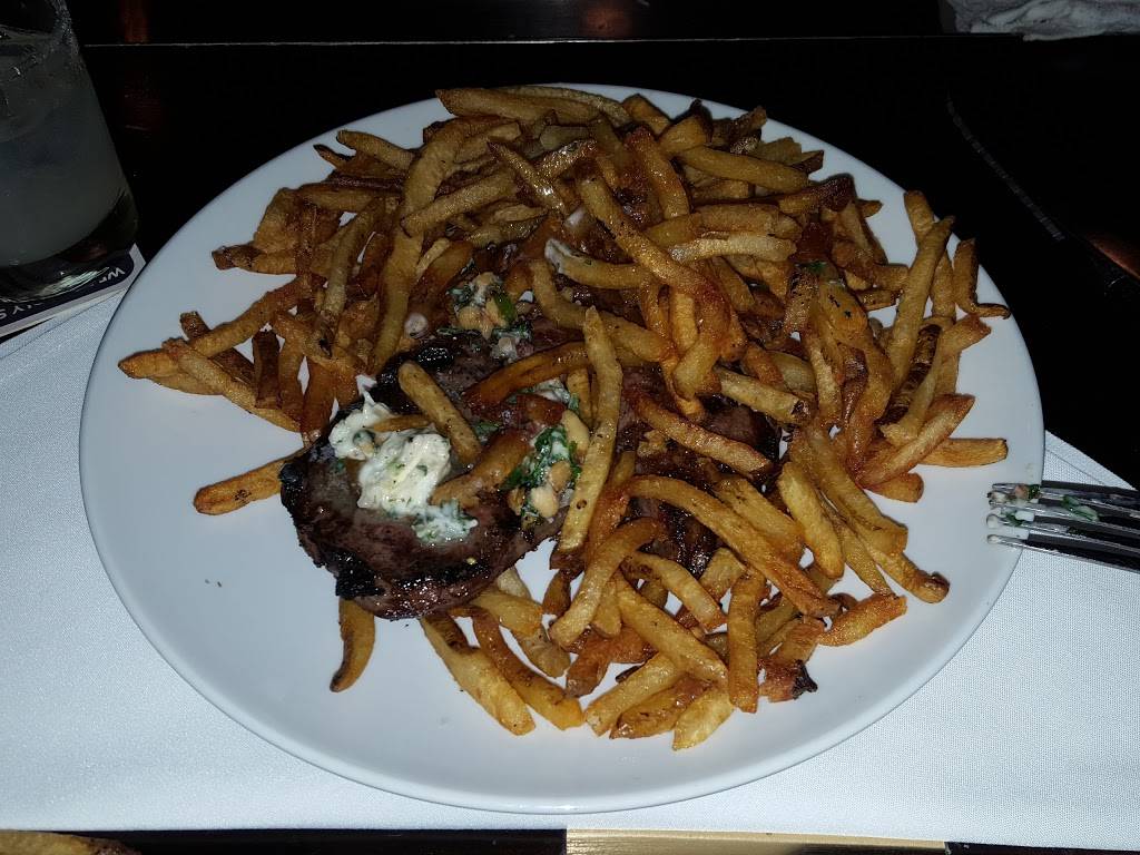 Bouzy Gastropub at Chez Mélange | restaurant | 1611 S Catalina Ave, Redondo Beach, CA 90277, USA | 3105401222 OR +1 310-540-1222