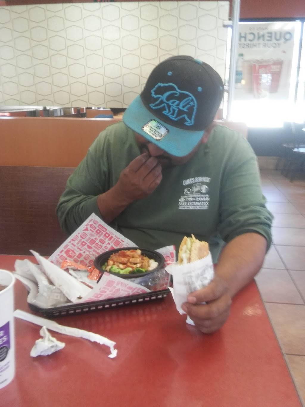 Jack in the Box | restaurant | 21430 Yorba Linda Blvd, Yorba Linda, CA 92887, USA | 7149702862 OR +1 714-970-2862