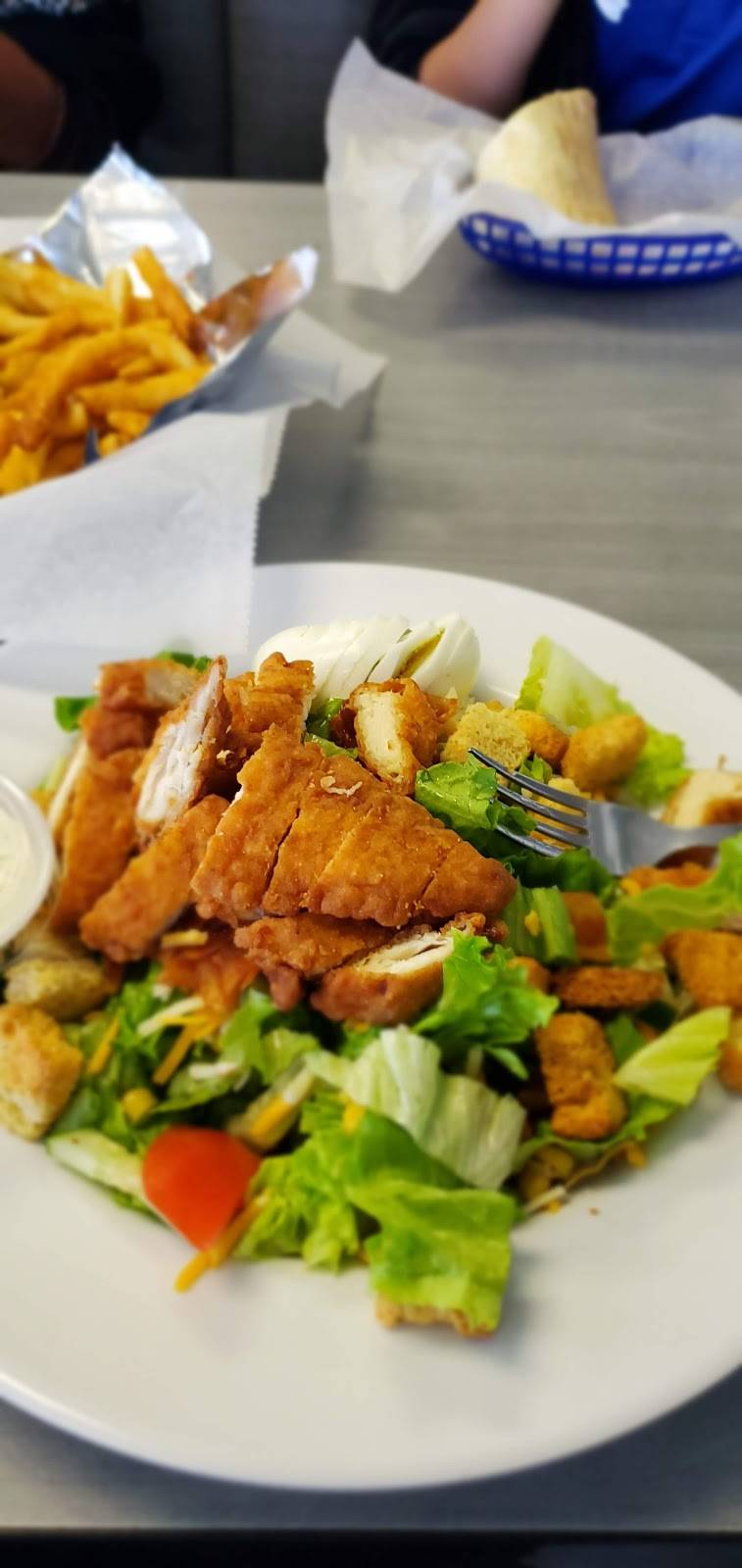 Union Station Cafe & Catering | restaurant | 9960 NW 116th Way, Medley, FL 33178, USA | 3058870093 OR +1 305-887-0093