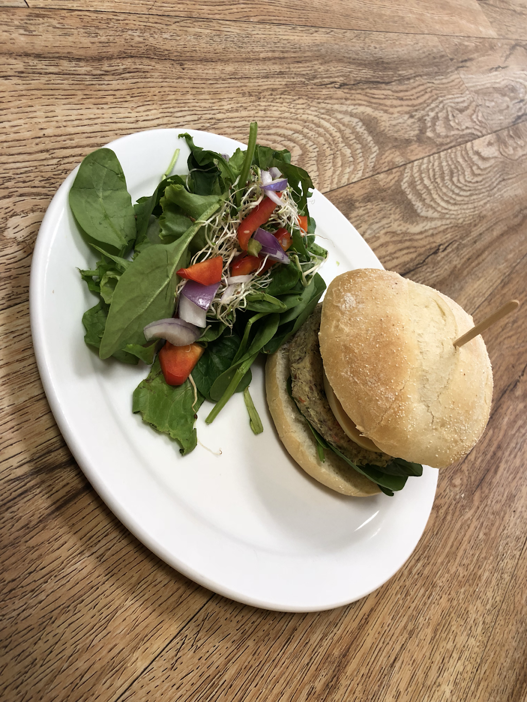 Eggspress Matins | restaurant | 409 Rue de Saint Jovite, Mont-Tremblant, QC J8E 2Z9, Canada | 8194253341 OR +1 819-425-3341