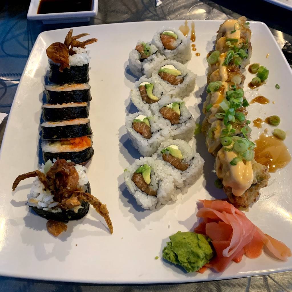 Trappers Sushi | restaurant | 323 Garfield St S #101, Parkland, WA 98444, USA | 2534333738 OR +1 253-433-3738