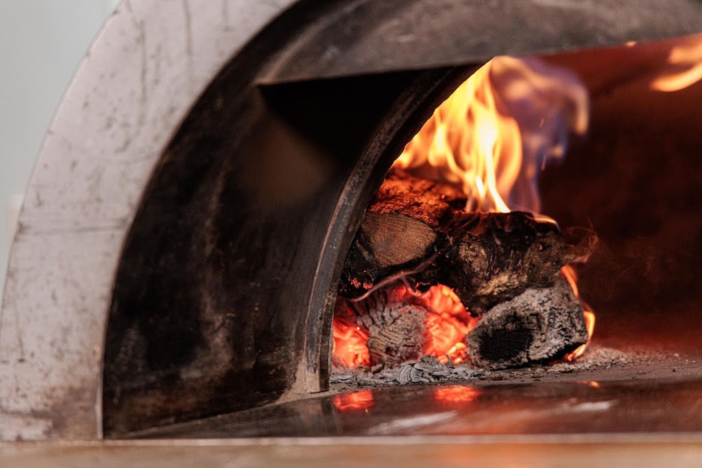 Pizza Pazza | restaurant | 139 Kings Hwy E, Haddonfield, NJ 08033, USA | 8564462202 OR +1 856-446-2202