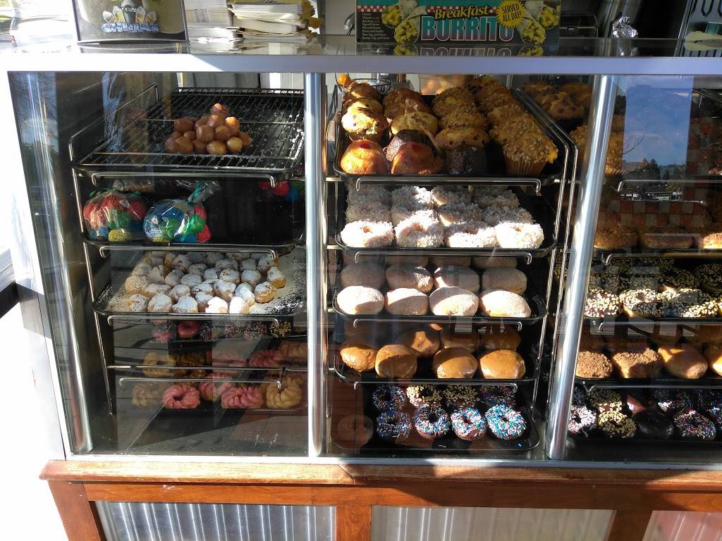 Yum Yum Donuts | cafe | 2309 McKee Rd, San Jose, CA 95116, USA | 4087293510 OR +1 408-729-3510