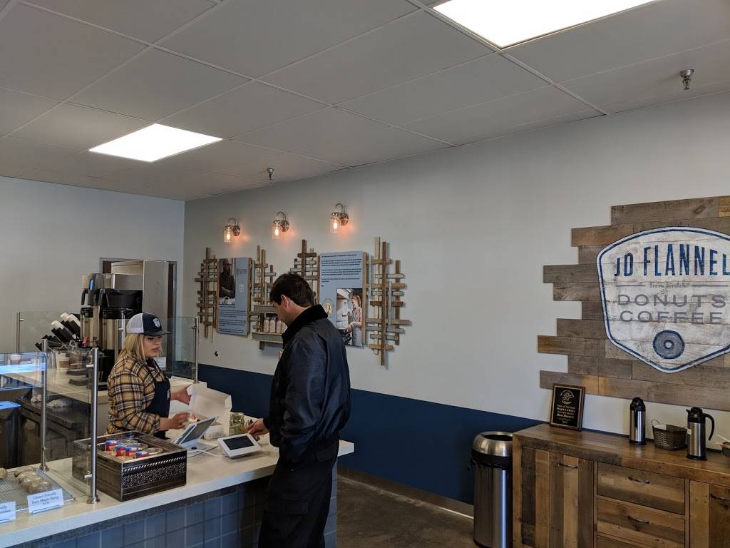 JD Flannel Donuts | restaurant | 31878 Del Obispo St Suite 122, San Juan Capistrano, CA 92675, USA | 9492184483 OR +1 949-218-4483