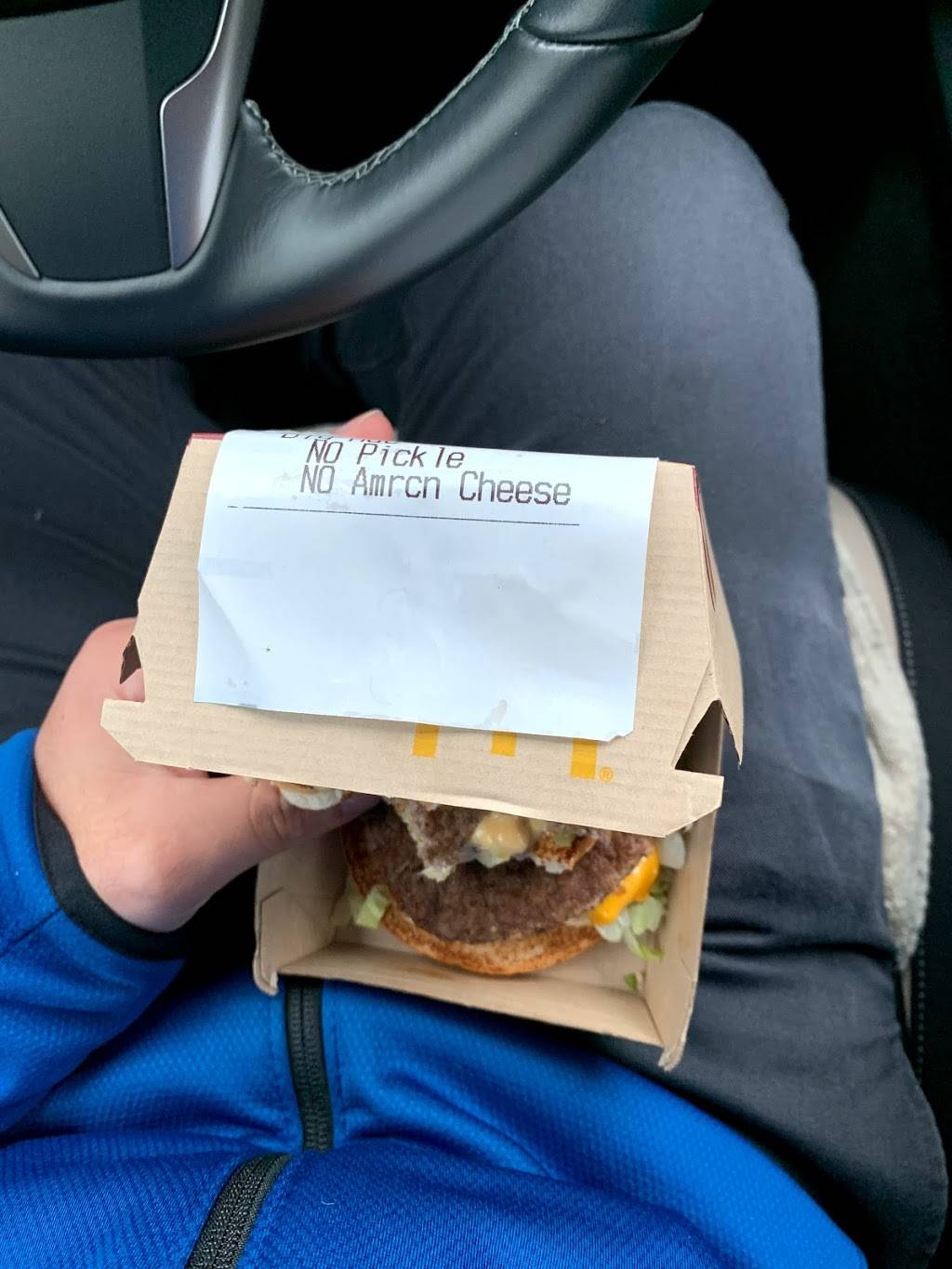 McDonalds | cafe | 10952 Magnolia Ave, Riverside, CA 92505, USA | 9513512300 OR +1 951-351-2300