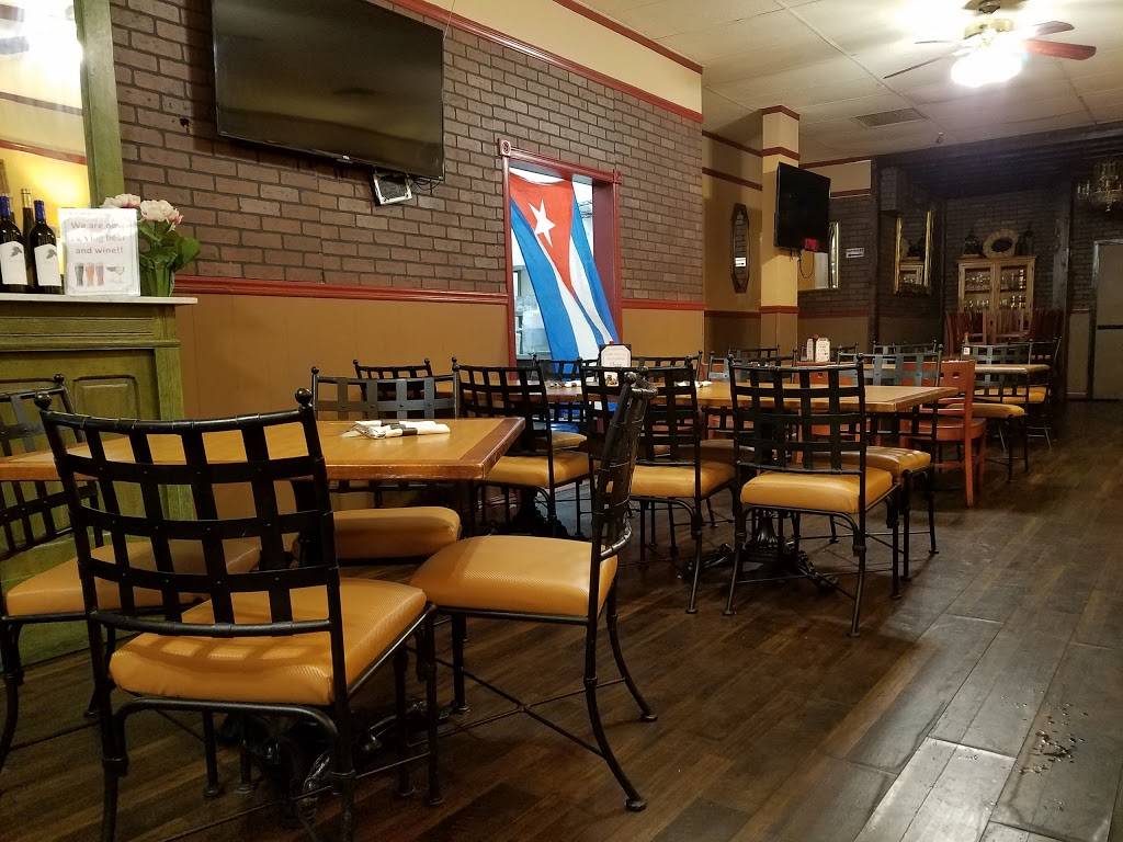 Media Noche Cuban Cusine | restaurant | 423 N Vincent Ave, Covina, CA 91722, USA | 6266991225 OR +1 626-699-1225
