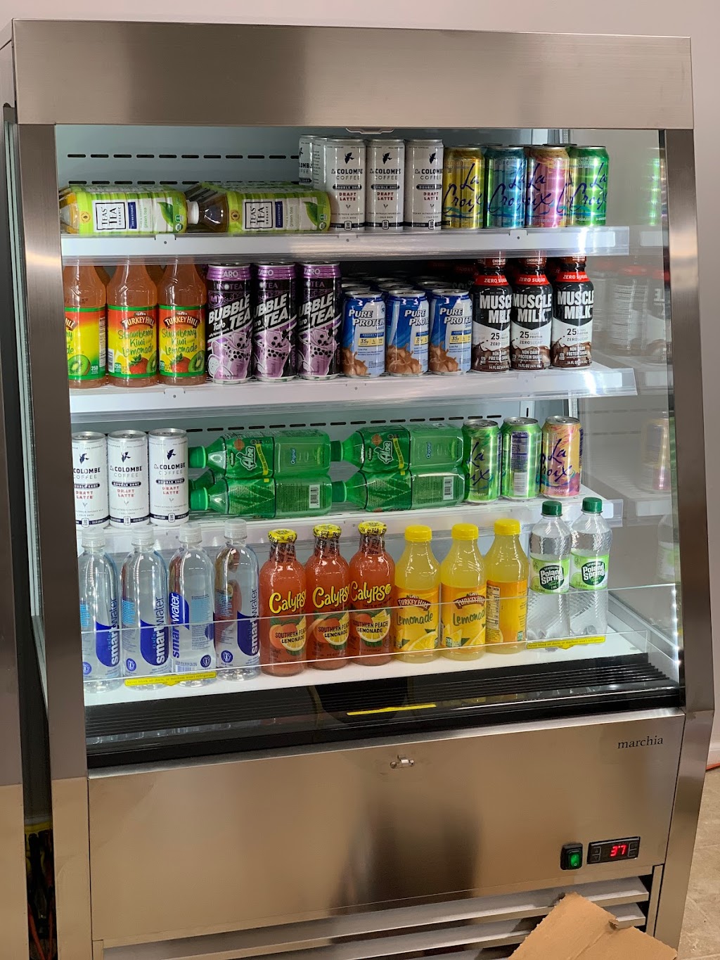 Ez Station | restaurant | 1722 Pitkin Ave, Brooklyn, NY 11212, USA | 3477894485 OR +1 347-789-4485