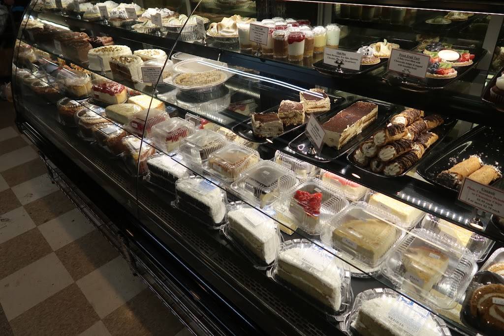 Booths Corner Farmers Market | restaurant | 1362 Naamans Creek Rd, Garnet Valley, PA 19060, USA | 6104850775 OR +1 610-485-0775