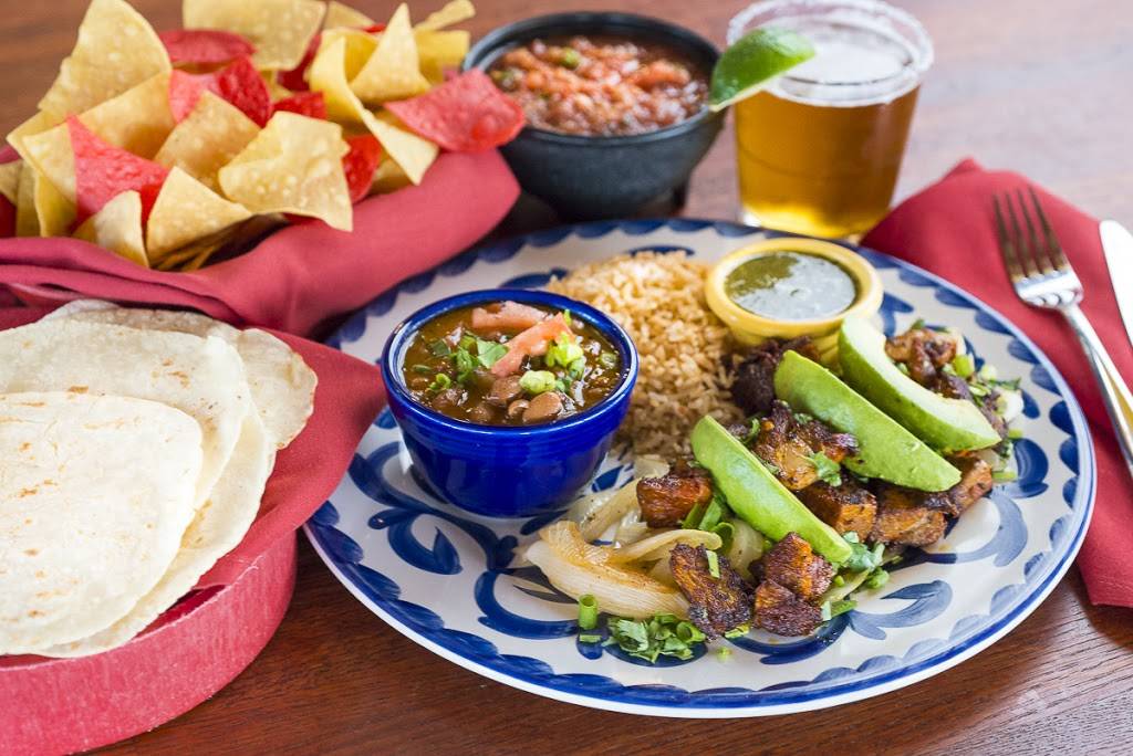 Serranos Cocina y Cantina | restaurant | 9500 S IH 35 Frontage Rd, Austin, TX 78748, USA | 5122807770 OR +1 512-280-7770