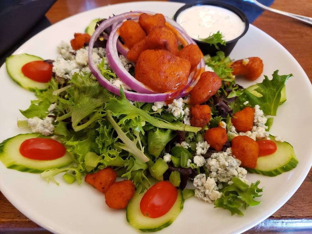 Annie Baileys Irish Public House | restaurant | 28 E King St, Lancaster, PA 17602, USA | 7173934000 OR +1 717-393-4000