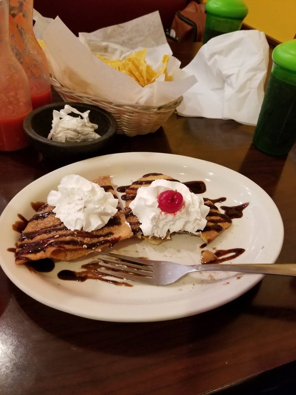 El Nopal | restaurant | 12418 La Grange Rd suite 120, Louisville, KY 40245, USA | 5022431301 OR +1 502-243-1301