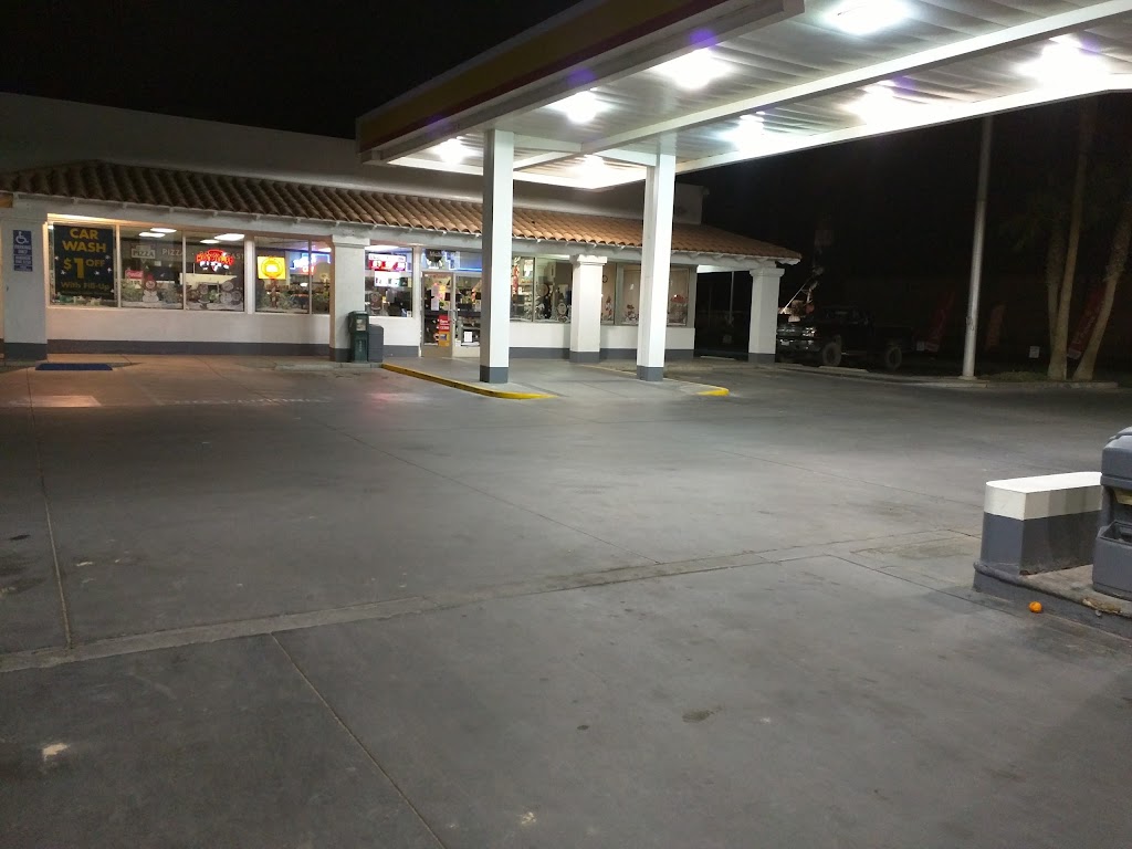 Shell | restaurant | 478 E Main St, El Centro, CA 92243, USA | 7603372323 OR +1 760-337-2323