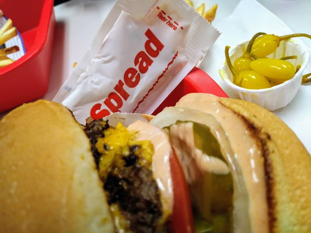 In-N-Out Burger | restaurant | 49188 Seminole Dr, Cabazon, CA 92230, USA | 8007861000 OR +1 800-786-1000