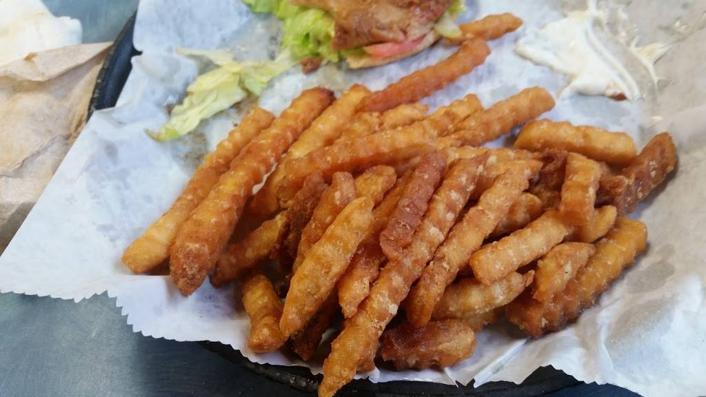 Diannes Old Time Barbeque | restaurant | 6707 SE Hwy 301, Hawthorne, FL 32640, USA | 3524813305 OR +1 352-481-3305