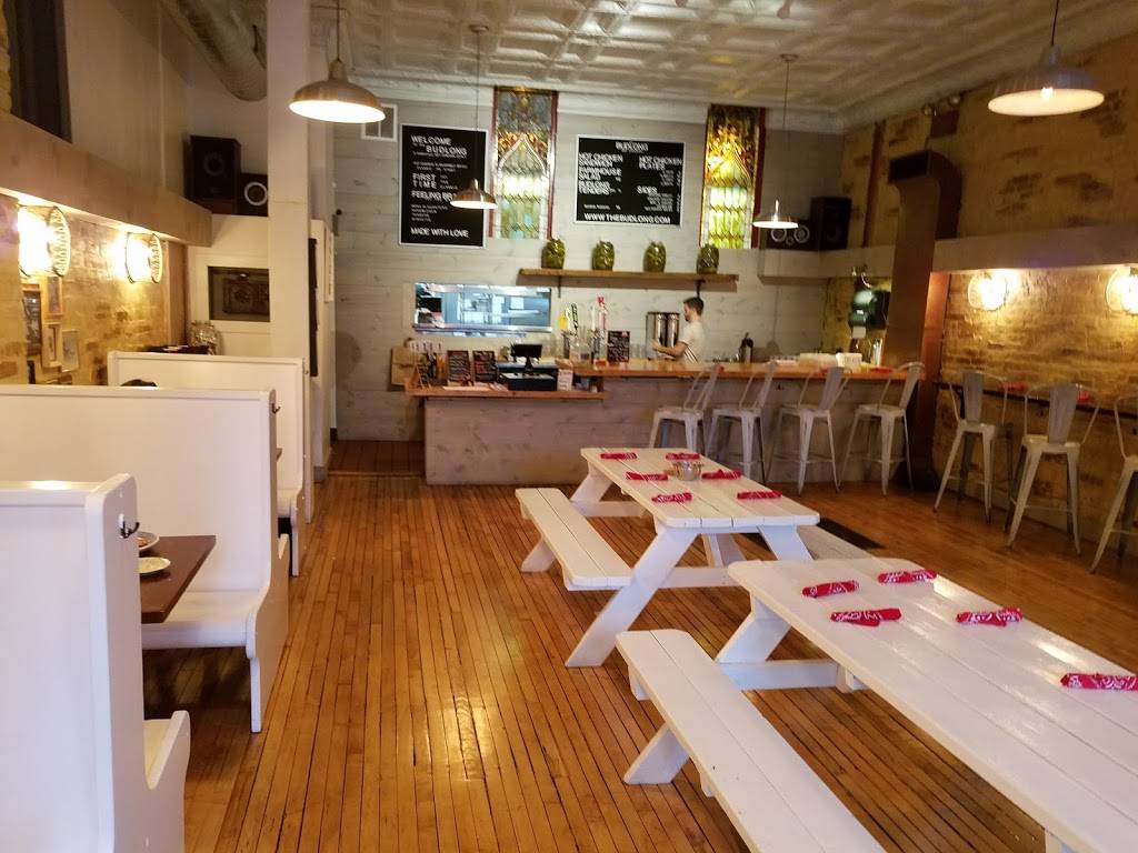 The Budlong Hot Chicken | meal takeaway | 1008 W Armitage Ave, Chicago, IL 60614, USA | 7732709005 OR +1 773-270-9005