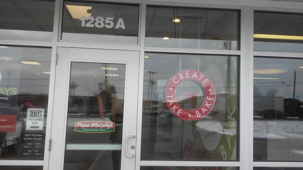 Papa Murphys Take N Bake Pizza | meal takeaway | 1285 M-89, Plainwell, MI 49080, USA | 2692251333 OR +1 269-225-1333