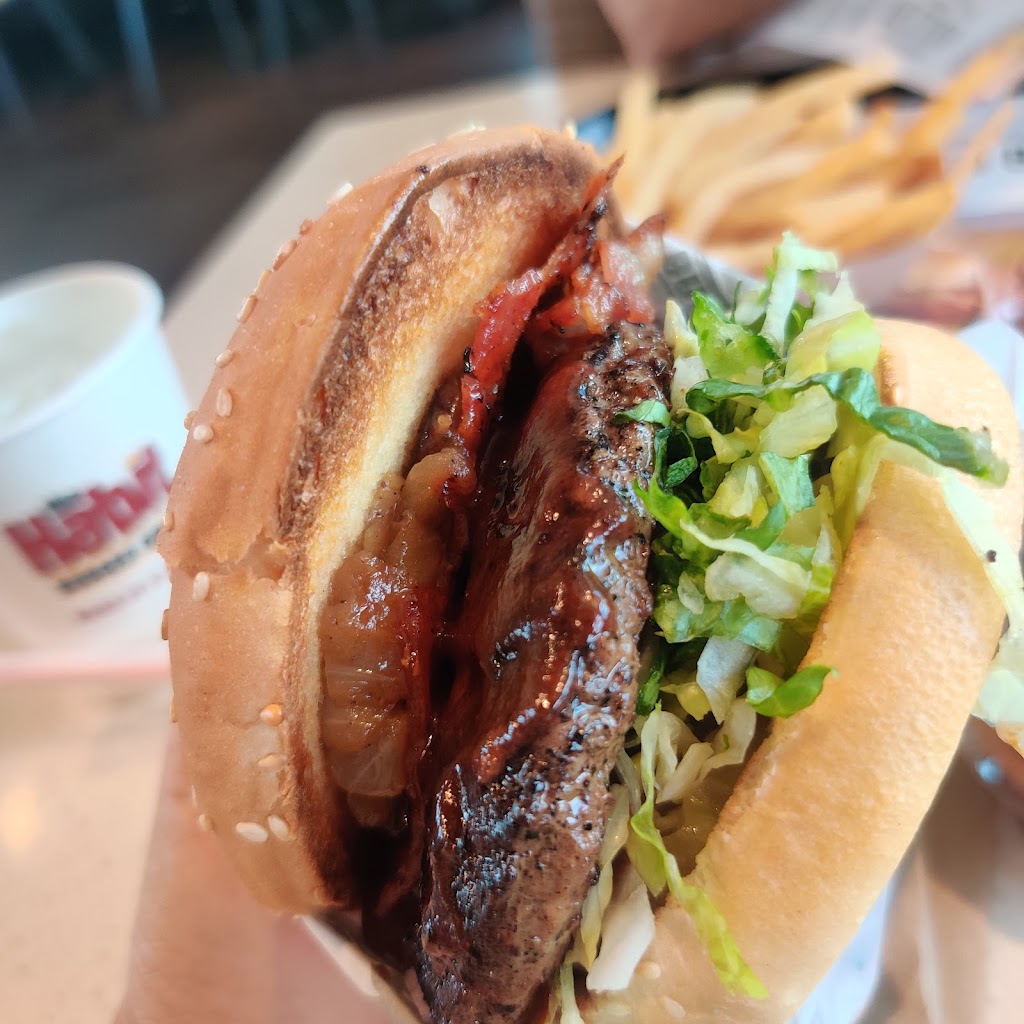 The Habit Burger Grill | restaurant | 723 E St, Marysville, CA 95901, USA | 5304439099 OR +1 530-443-9099