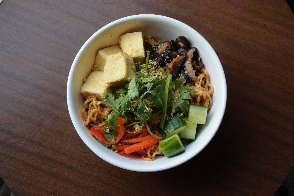 LUA Bar | restaurant | 1006 Flushing Ave, Brooklyn, NY 11237, USA | 3473782773 OR +1 347-378-2773