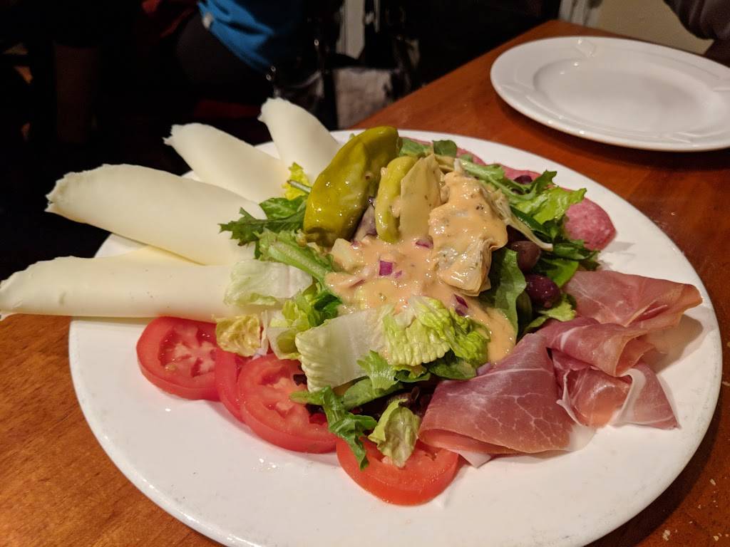 Gaspares Pizzeria Ristorante | restaurant | 200 Merrydale Rd, San Rafael, CA 94903, USA | 4154727100 OR +1 415-472-7100